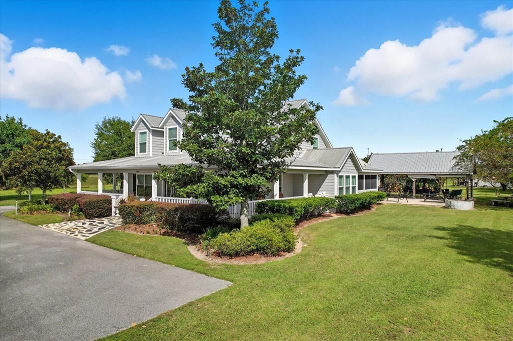 For Sale: $2,199,000 (4 beds, 4 baths, 3381 Square Feet)