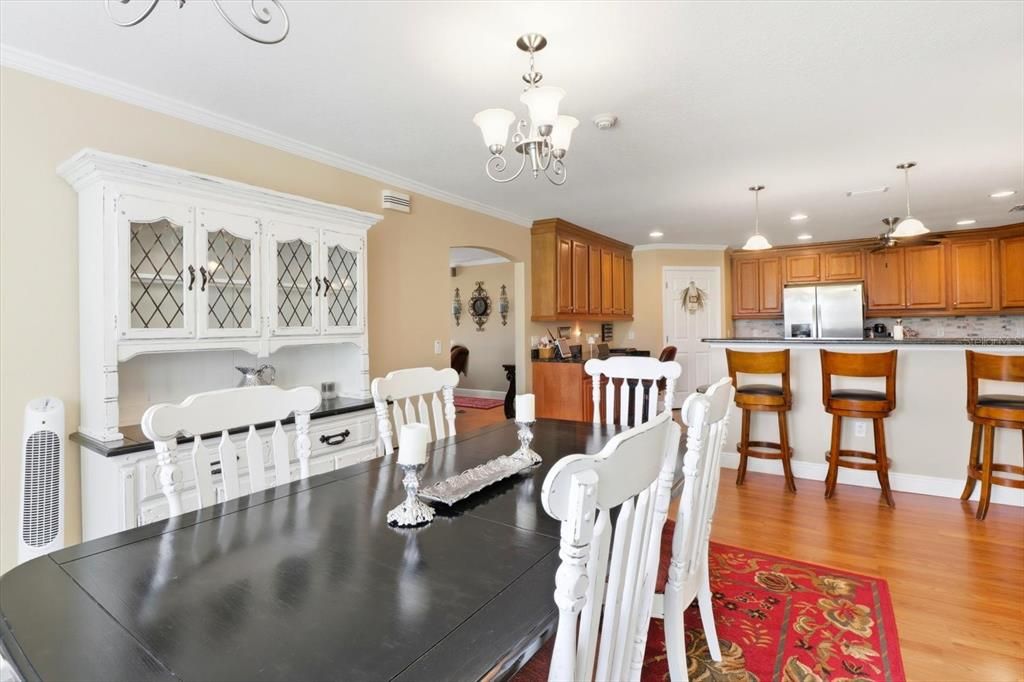 For Sale: $2,199,000 (4 beds, 4 baths, 3381 Square Feet)