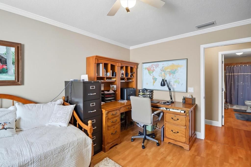 For Sale: $2,199,000 (4 beds, 4 baths, 3381 Square Feet)