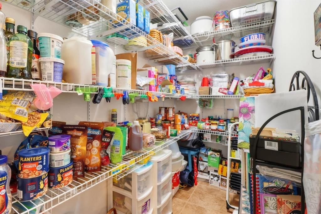 For Sale: $2,199,000 (4 beds, 4 baths, 3381 Square Feet)