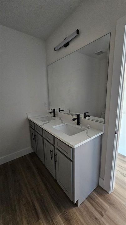 For Sale: $1,200,000 (4 beds, 3 baths, 3274 Square Feet)