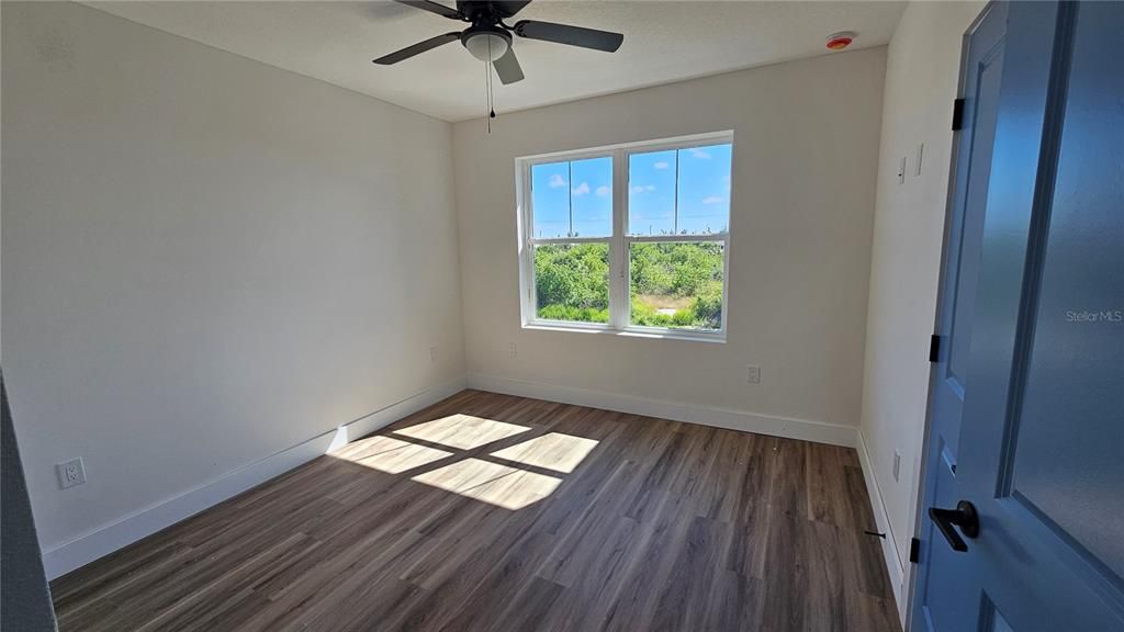 For Sale: $1,200,000 (4 beds, 3 baths, 3274 Square Feet)