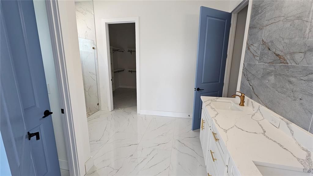 For Sale: $1,200,000 (4 beds, 3 baths, 3274 Square Feet)