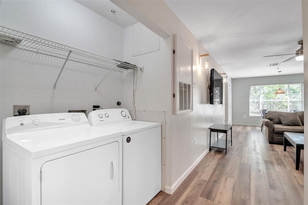 For Rent: $725 (4 beds, 4 baths, 1225 Square Feet)