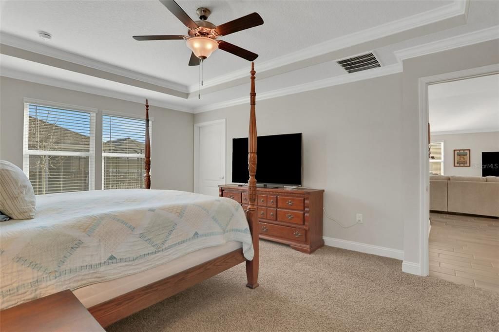 待售: $415,000 (2 贝兹, 2 浴室, 1798 平方英尺)