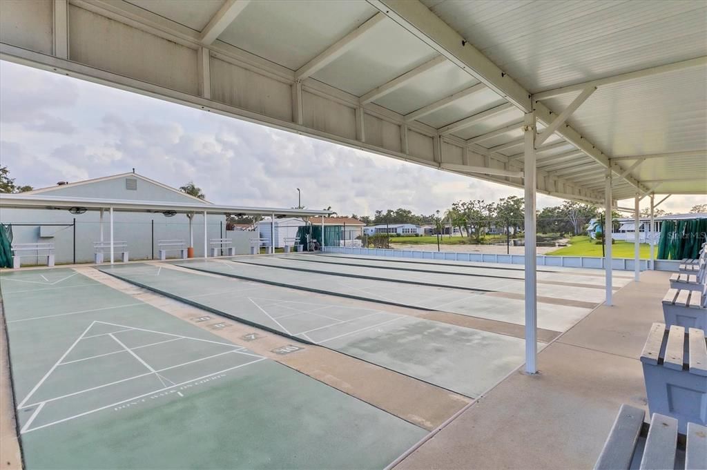 Activo con contrato: $229,000 (2 camas, 2 baños, 1296 Pies cuadrados)