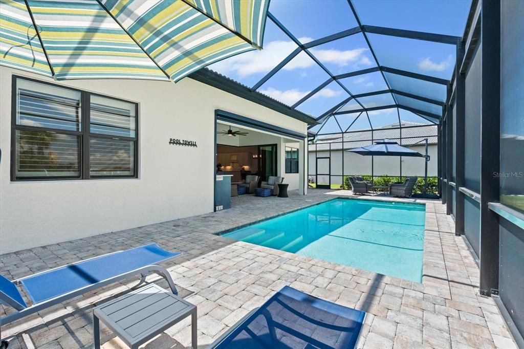 For Sale: $774,900 (3 beds, 3 baths, 2488 Square Feet)