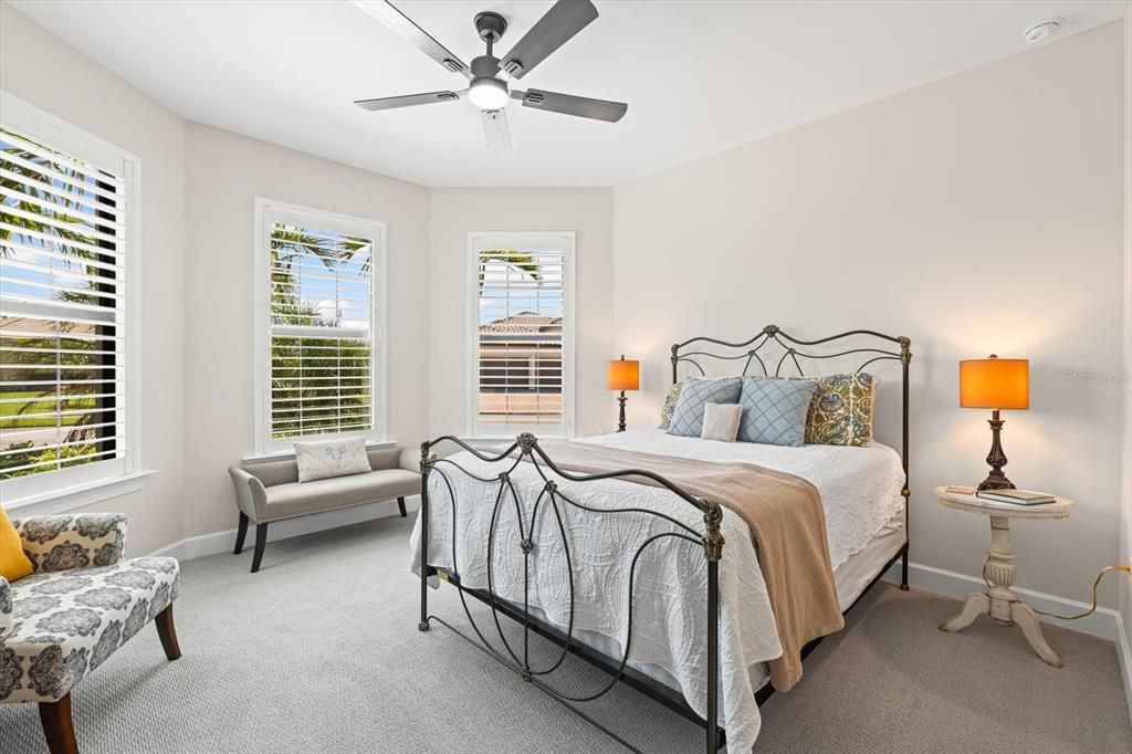 For Sale: $774,900 (3 beds, 3 baths, 2488 Square Feet)