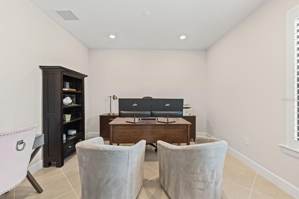 For Sale: $774,900 (3 beds, 3 baths, 2488 Square Feet)