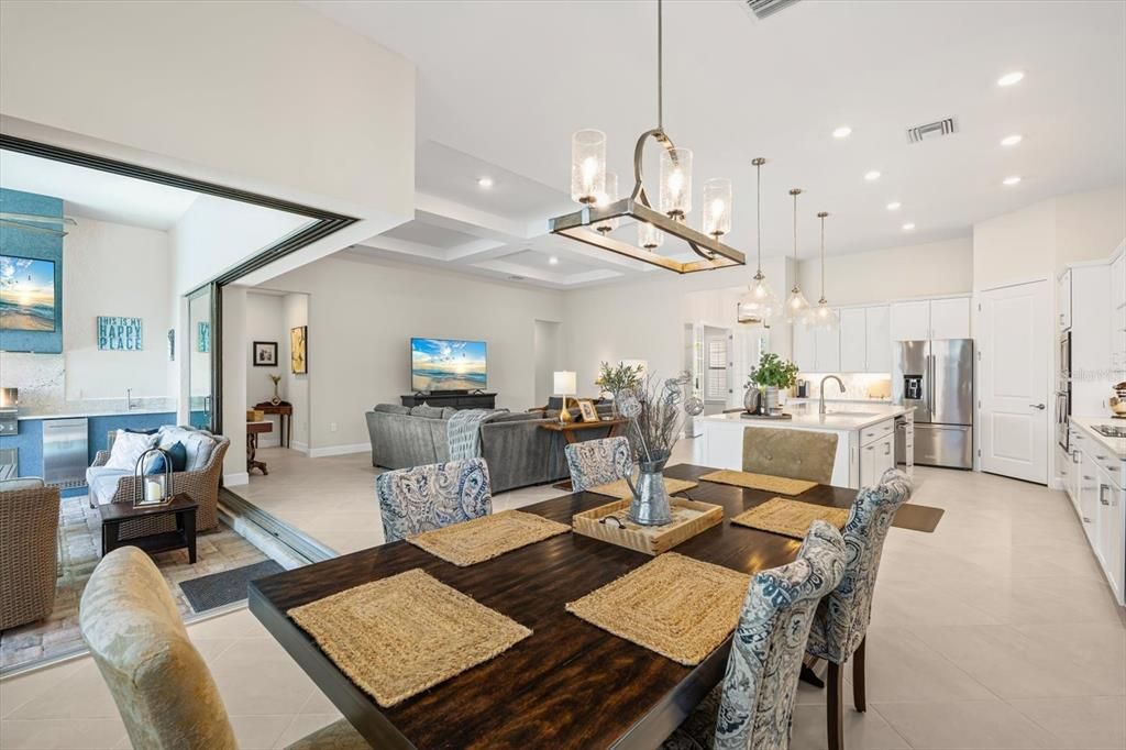 For Sale: $774,900 (3 beds, 3 baths, 2488 Square Feet)