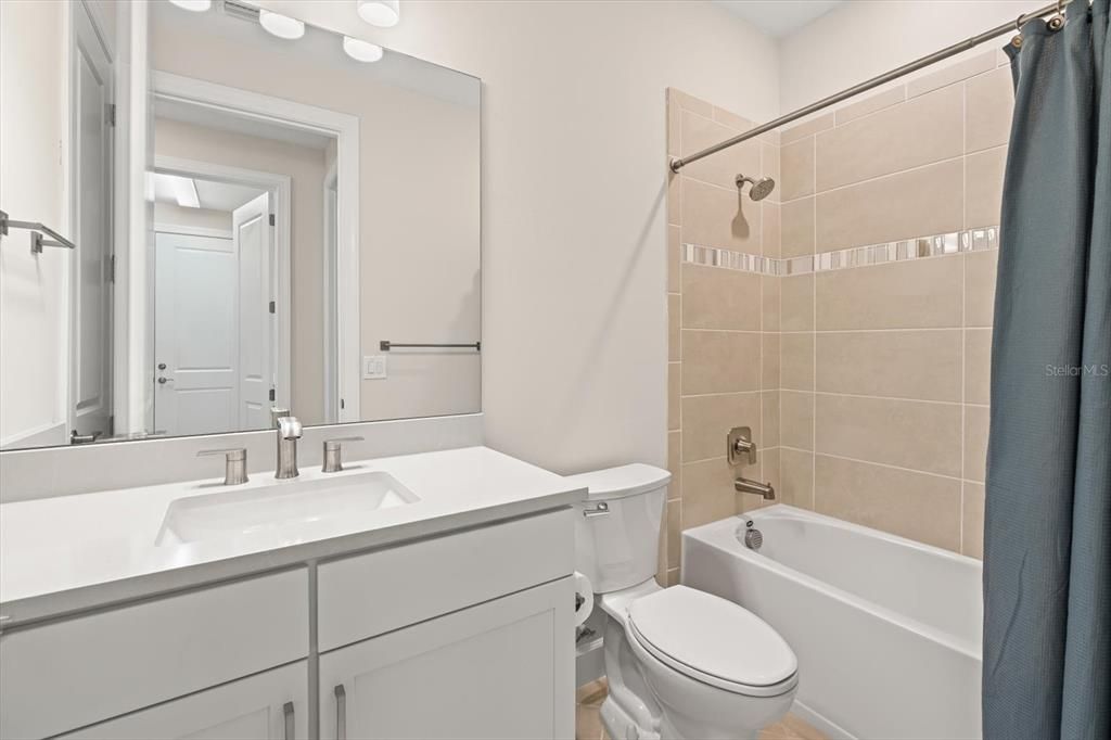 For Sale: $774,900 (3 beds, 3 baths, 2488 Square Feet)