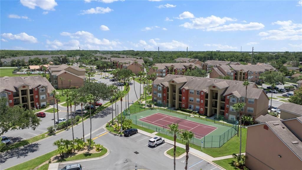 Active With Contract: $1,350 (2 beds, 2 baths, 1026 Square Feet)