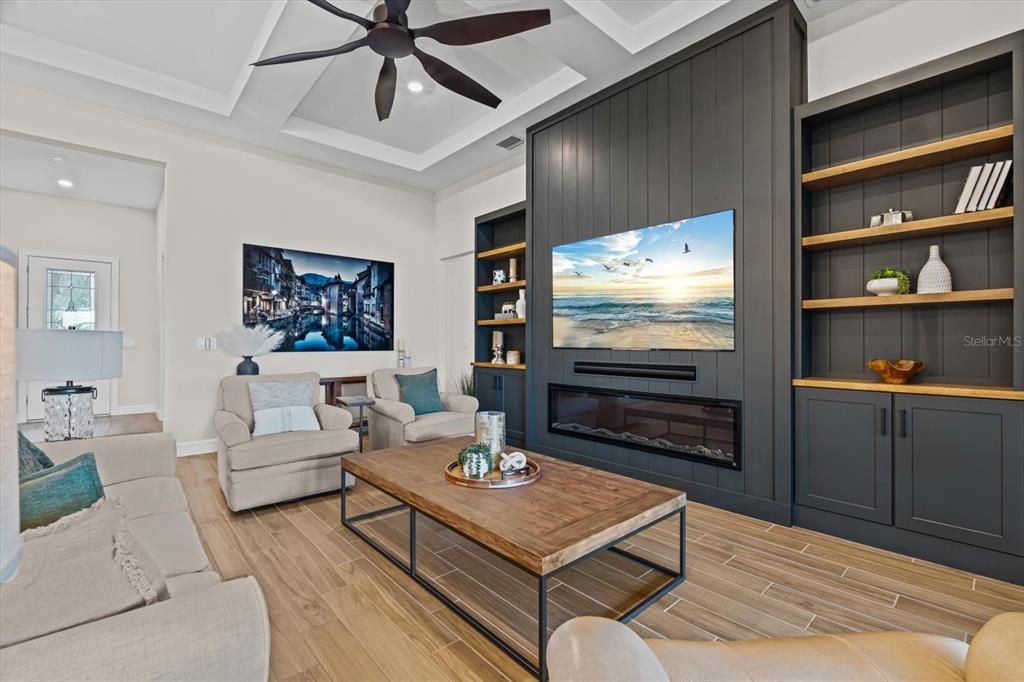 For Sale: $799,000 (3 beds, 3 baths, 2488 Square Feet)