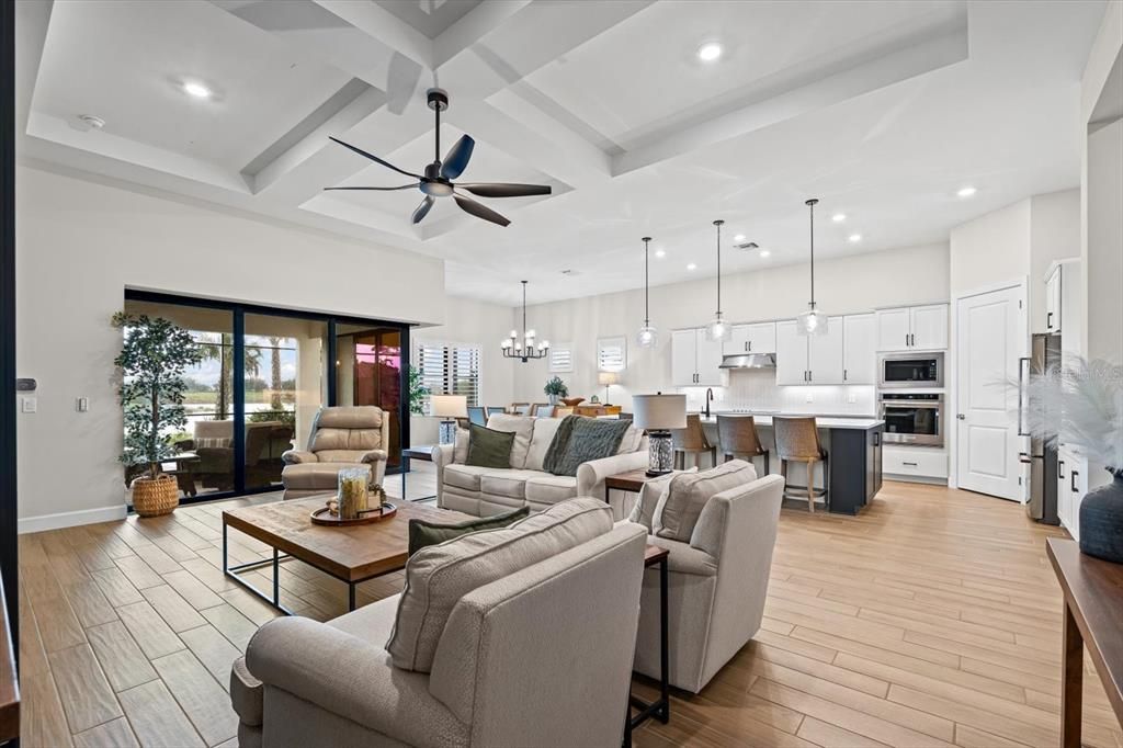 For Sale: $799,000 (3 beds, 3 baths, 2488 Square Feet)