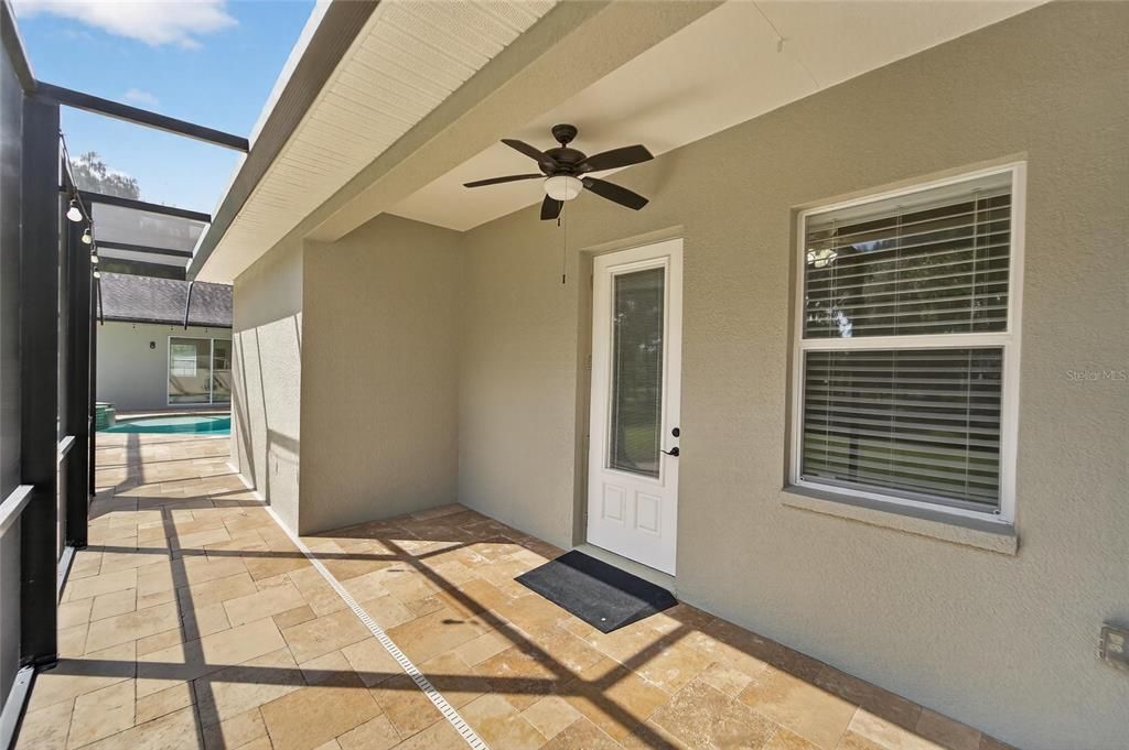 For Sale: $1,355,000 (5 beds, 4 baths, 5452 Square Feet)