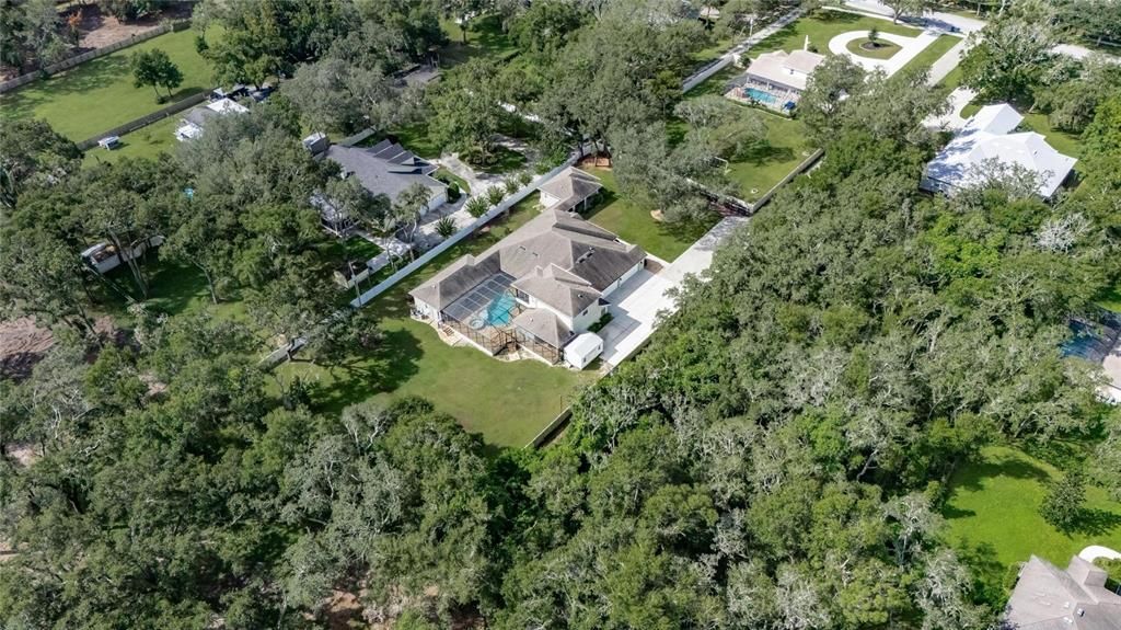 For Sale: $1,355,000 (5 beds, 4 baths, 5452 Square Feet)