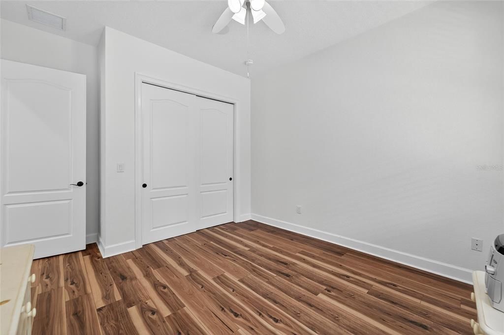 For Sale: $1,355,000 (5 beds, 4 baths, 5452 Square Feet)