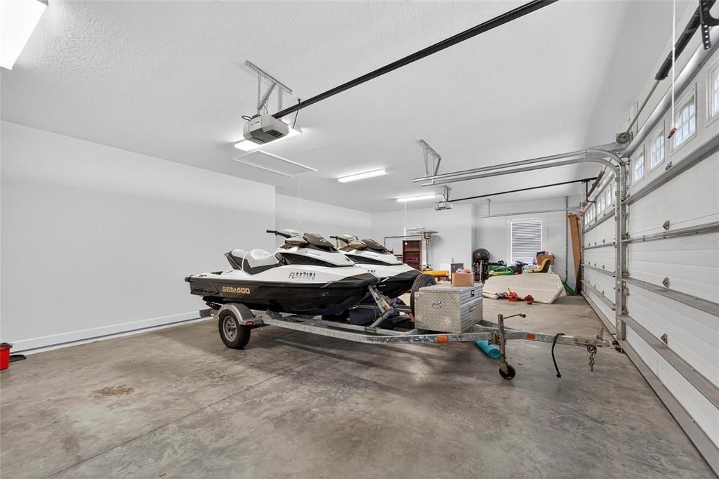 For Sale: $1,355,000 (5 beds, 4 baths, 5452 Square Feet)