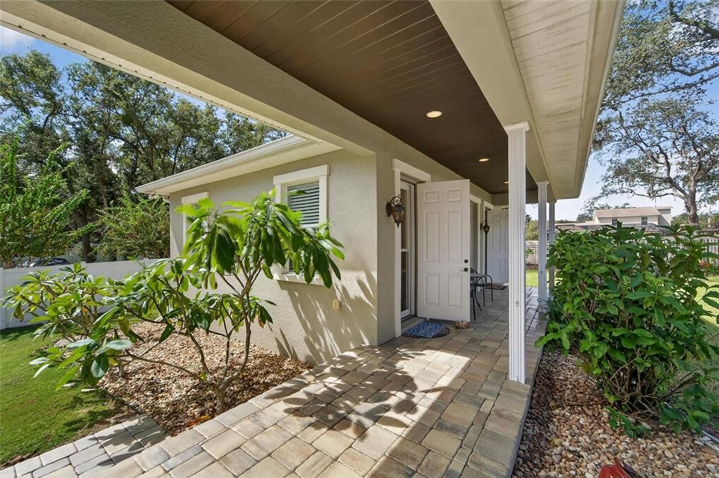 For Sale: $1,355,000 (5 beds, 4 baths, 5452 Square Feet)