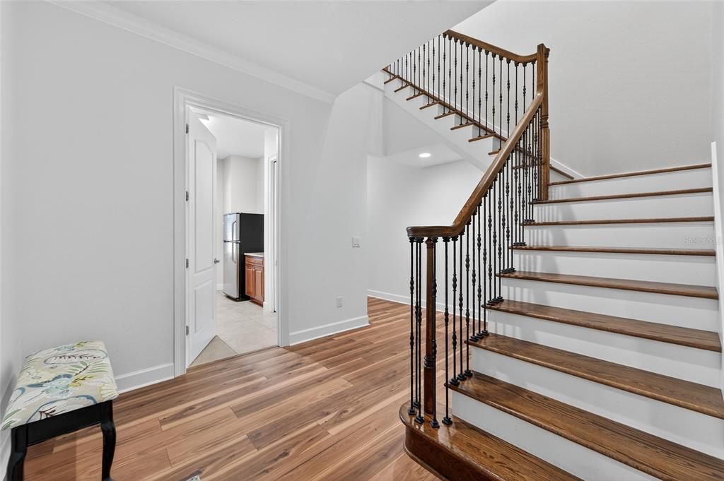 For Sale: $1,355,000 (5 beds, 4 baths, 5452 Square Feet)