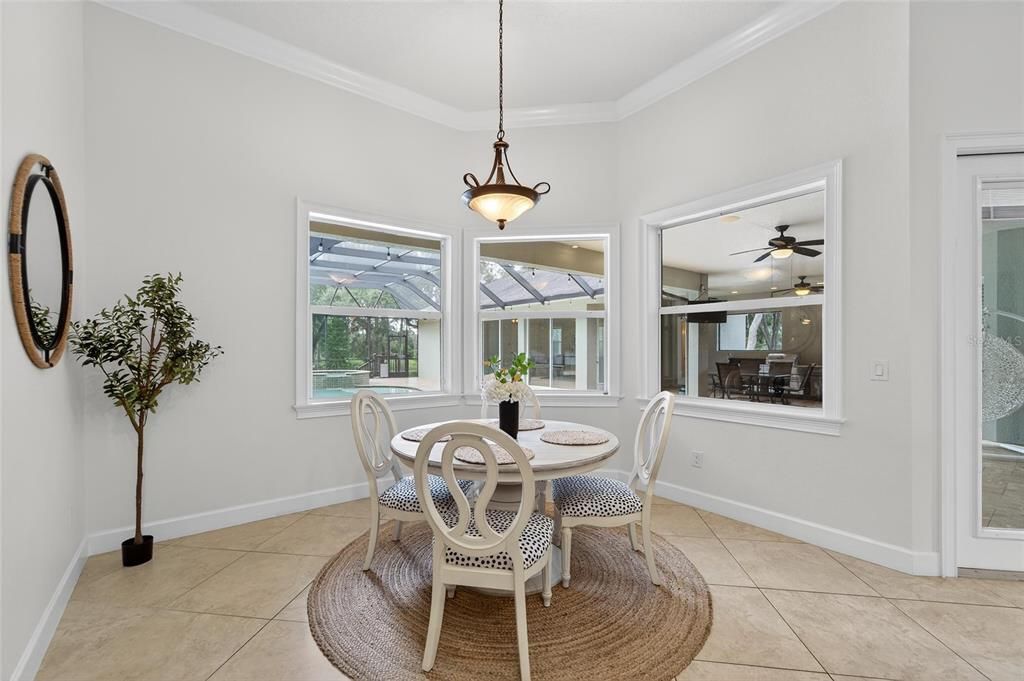 For Sale: $1,355,000 (5 beds, 4 baths, 5452 Square Feet)