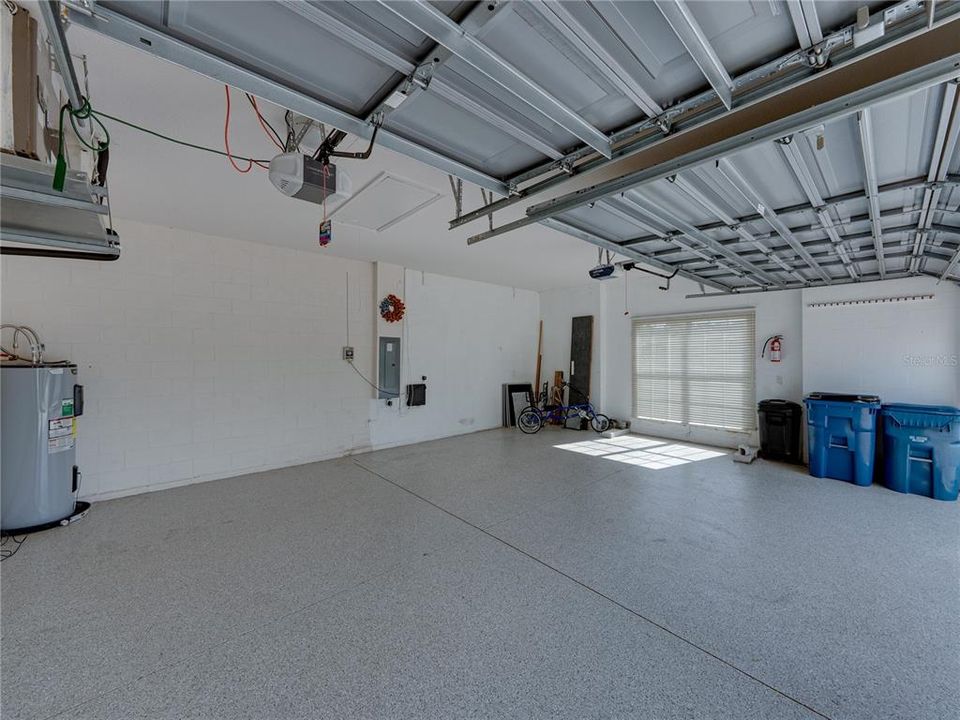 En Venta: $579,900 (4 camas, 3 baños, 2937 Pies cuadrados)