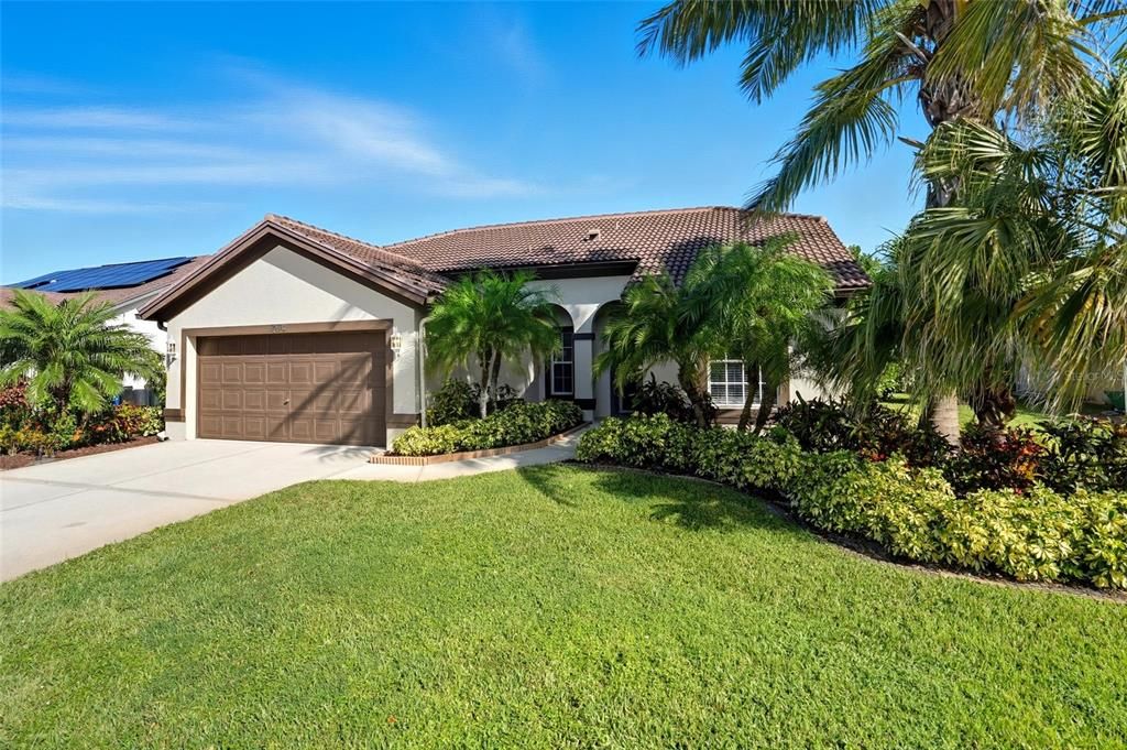 На продажу: $469,500 (3 спален, 2 ванн, 1426 Квадратных фут)