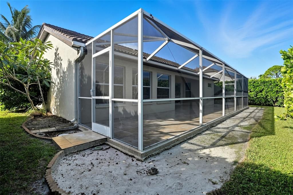 На продажу: $469,500 (3 спален, 2 ванн, 1426 Квадратных фут)