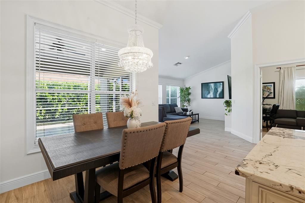 На продажу: $469,500 (3 спален, 2 ванн, 1426 Квадратных фут)