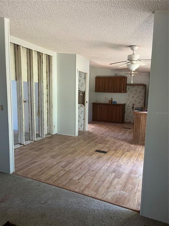 For Sale: $135,000 (4 beds, 2 baths, 1848 Square Feet)