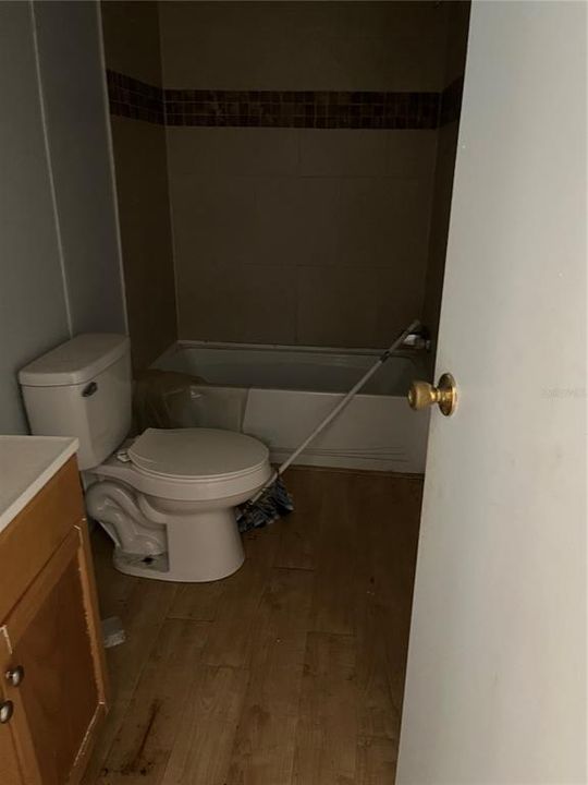 For Sale: $135,000 (4 beds, 2 baths, 1848 Square Feet)