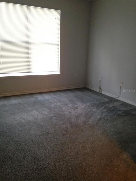 Active With Contract: $1,700 (2 beds, 2 baths, 1164 Square Feet)