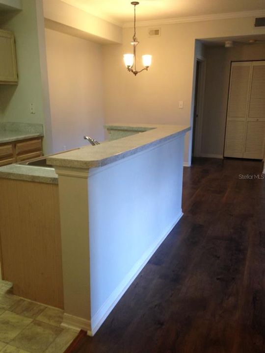 Active With Contract: $1,700 (2 beds, 2 baths, 1164 Square Feet)