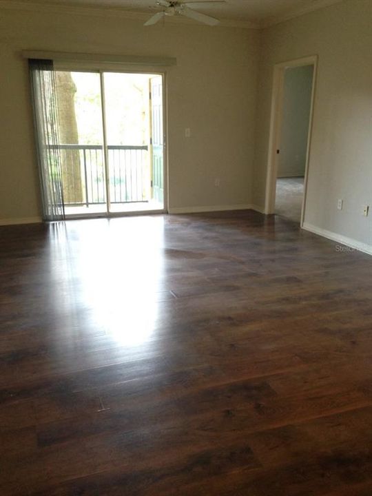 Active With Contract: $1,700 (2 beds, 2 baths, 1164 Square Feet)