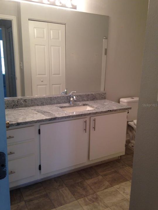 Active With Contract: $1,700 (2 beds, 2 baths, 1164 Square Feet)