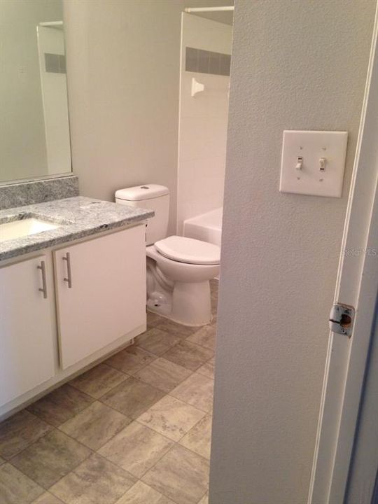 Active With Contract: $1,700 (2 beds, 2 baths, 1164 Square Feet)