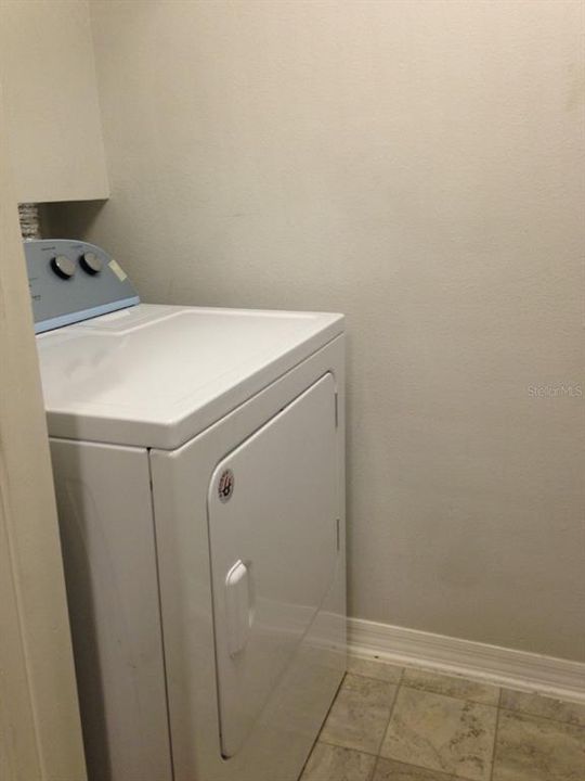 Active With Contract: $1,700 (2 beds, 2 baths, 1164 Square Feet)