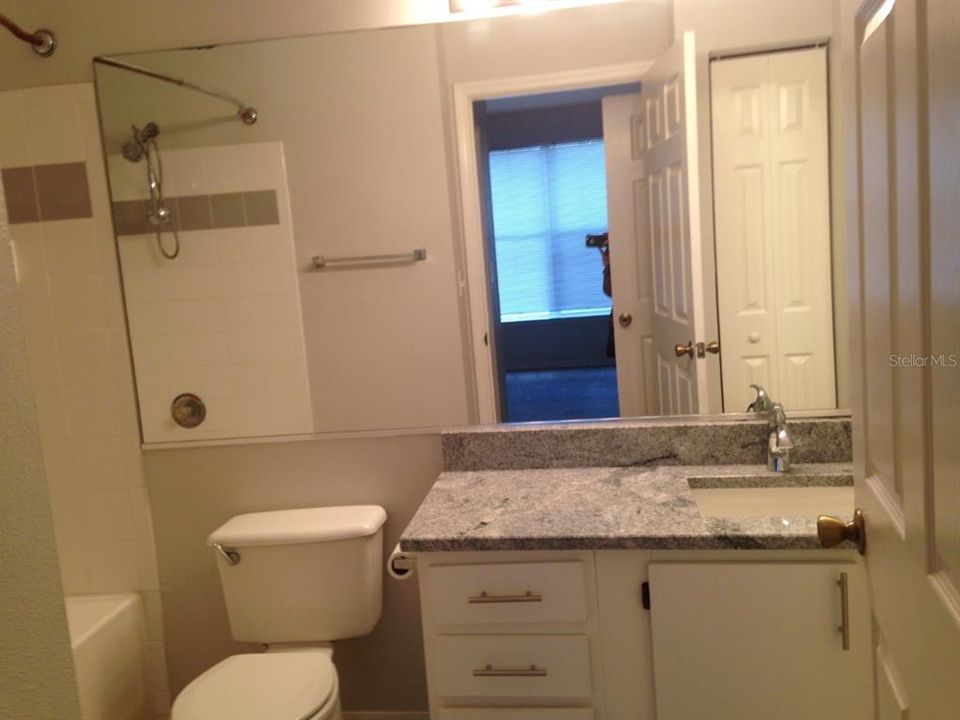 Active With Contract: $1,700 (2 beds, 2 baths, 1164 Square Feet)