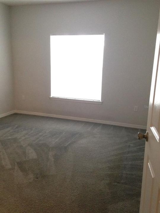 Active With Contract: $1,700 (2 beds, 2 baths, 1164 Square Feet)