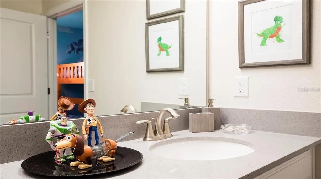 For Rent: $4,150 (8 beds, 5 baths, 3909 Square Feet)