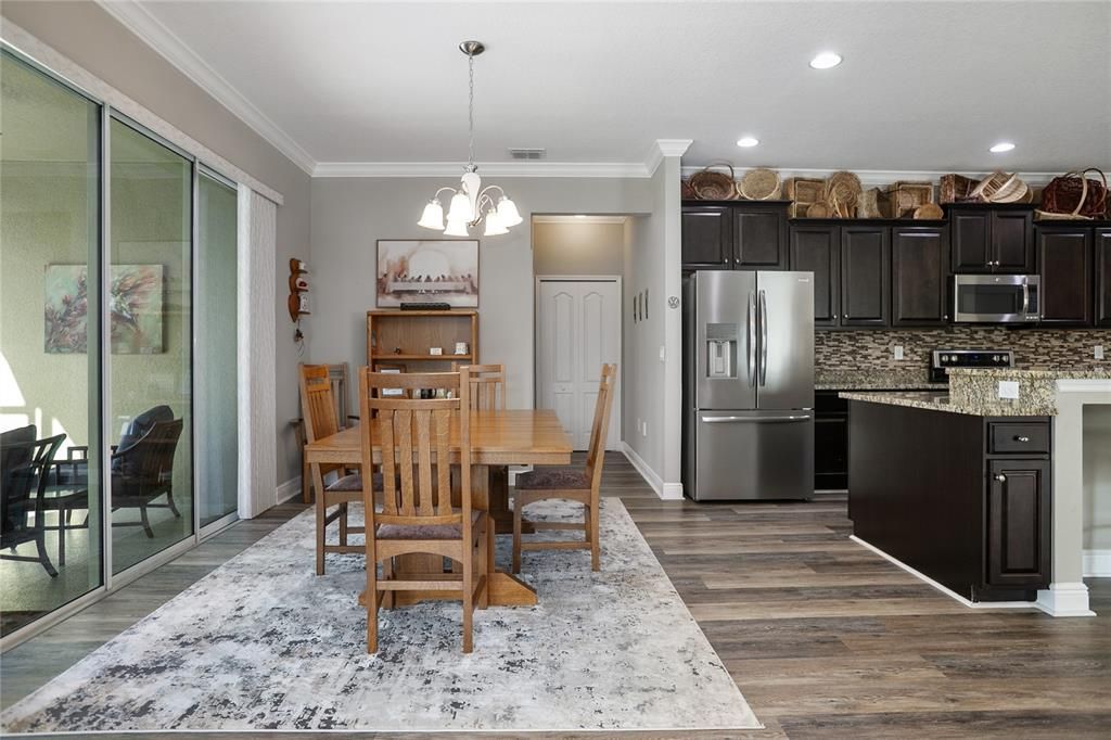 For Sale: $499,900 (4 beds, 3 baths, 2678 Square Feet)