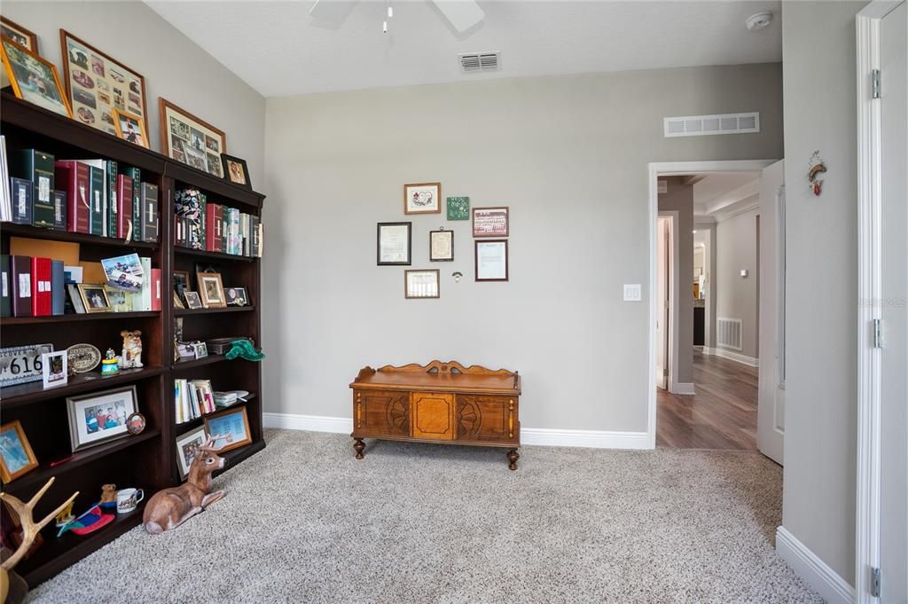 For Sale: $499,900 (4 beds, 3 baths, 2678 Square Feet)