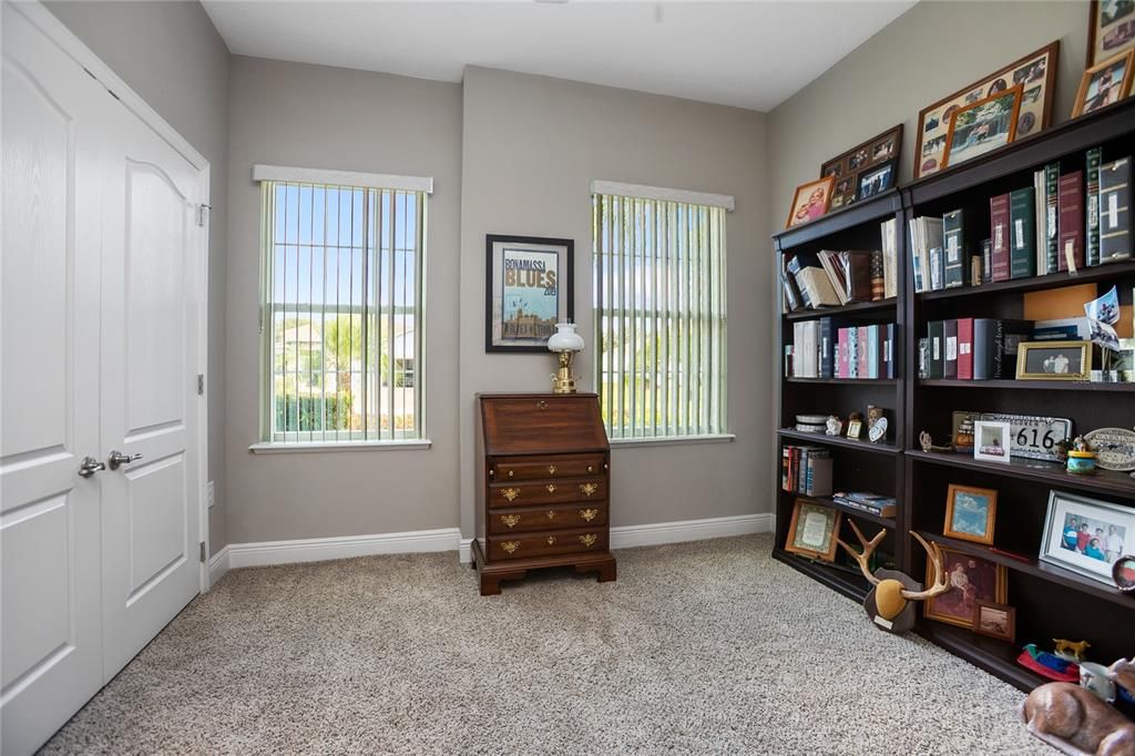 For Sale: $499,900 (4 beds, 3 baths, 2678 Square Feet)