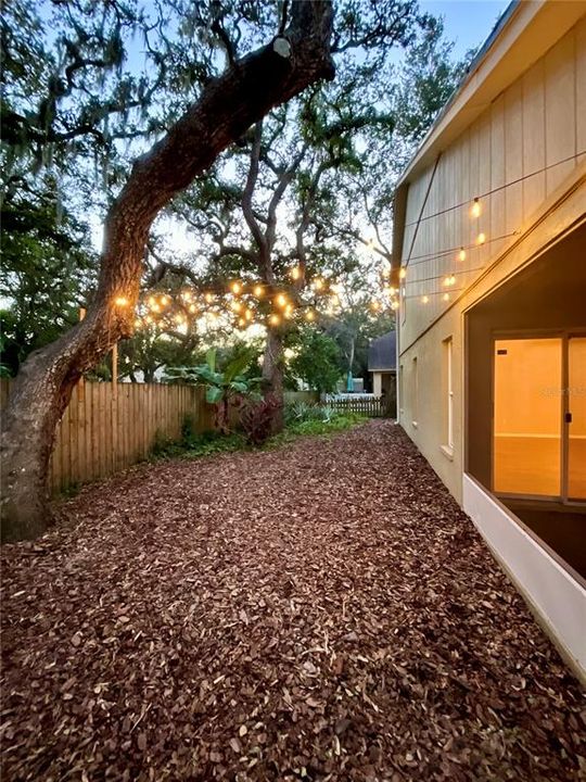 For Rent: $2,530 (3 beds, 2 baths, 1684 Square Feet)