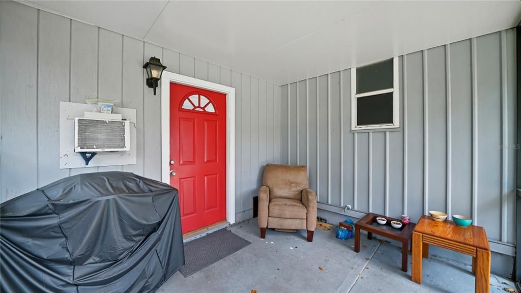 На продажу: $259,990 (2 спален, 2 ванн, 1066 Квадратных фут)