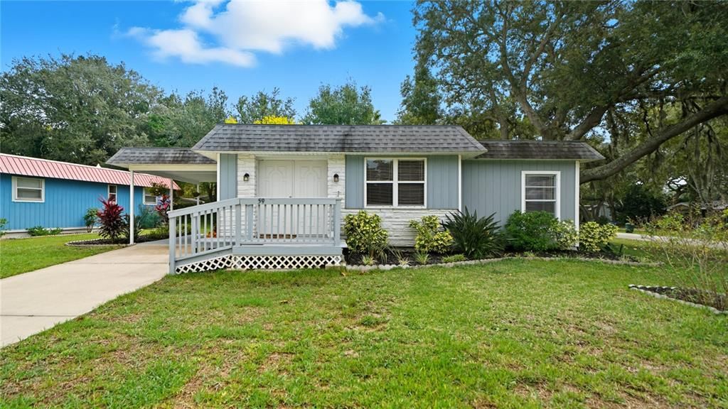 На продажу: $259,990 (2 спален, 2 ванн, 1066 Квадратных фут)