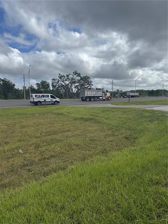 В аренду: $2,600 (3 спален, 2 ванн, 1272 Квадратных фут)