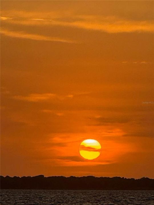 На продажу: $225,000 (2 спален, 2 ванн, 1248 Квадратных фут)