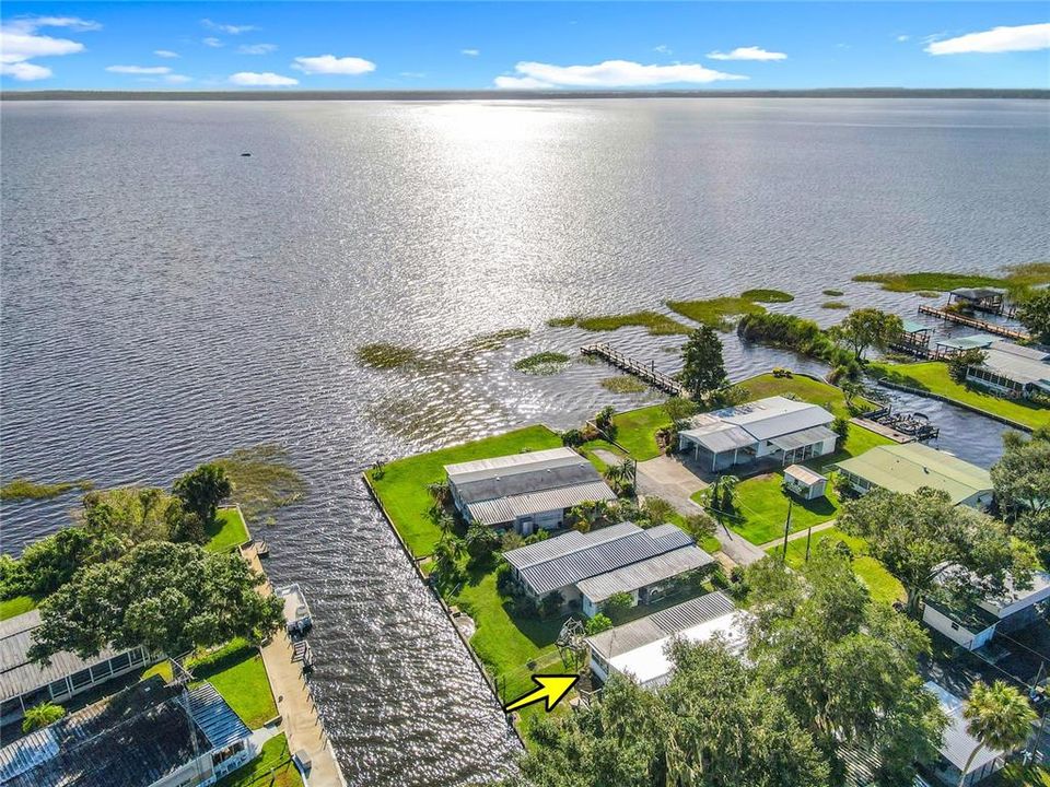 На продажу: $225,000 (2 спален, 2 ванн, 1248 Квадратных фут)