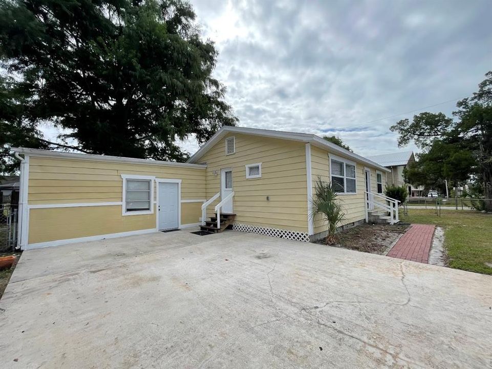 En Venta: $210,000 (3 camas, 1 baños, 864 Pies cuadrados)